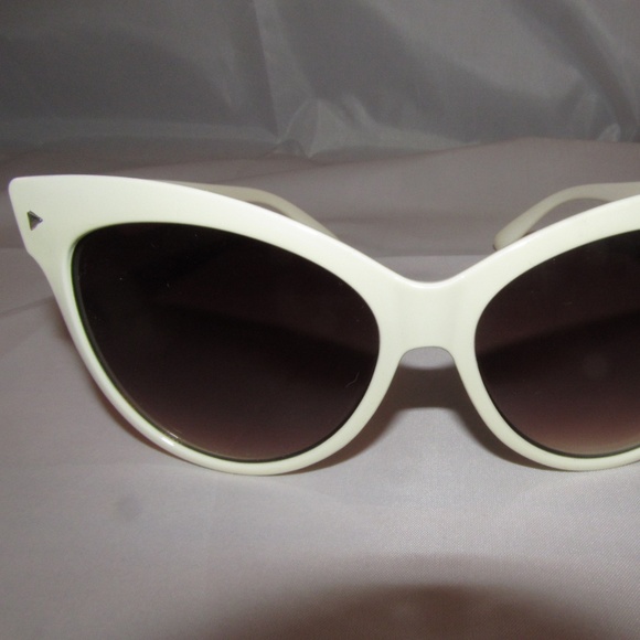 Accessories - Cat Eye Ladies Sunglasses White UV 400 Brown Lens